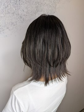 ルフェール ビューティーアンドスパ(REFAIRE beauty&spa) レイヤースタイル＋ダークグレー