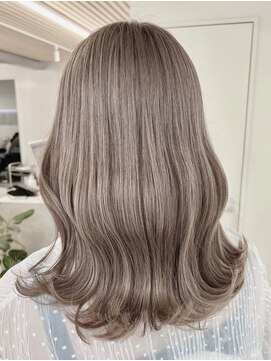 サイ(sai) "ミルクティーベージュ"