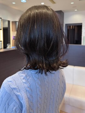 ヴィサージュ ギンザ VISAGE GINZA 大人可愛いミディアムレイヤー