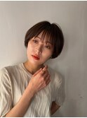 ショートボブ