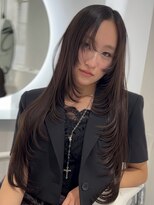 ヨロ 渋谷(YOLO) 韓国ヘアーハッシュカットレイヤーカットハイライトカラー