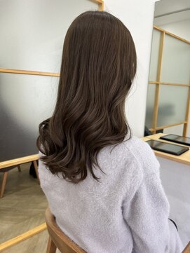 リノ 船橋(Lino) 大人ガーリー/ダークアッシュ/ミディアムレイヤーカット［船橋］