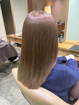 インビテーション 名古屋(invitation) 明るめベージュ: