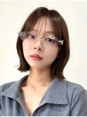 Yハッシュカットシースルーバングボブミディアムミルクベージュ