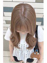 アームズヘアー arms hair&nbsp;柔らかく透け感のあるミルクティーベージュ
