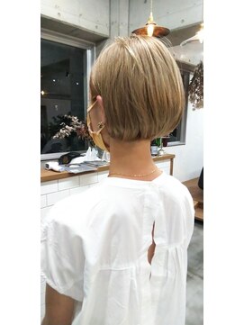 ランプ(Lamp) ミニボブ&ハイトーン