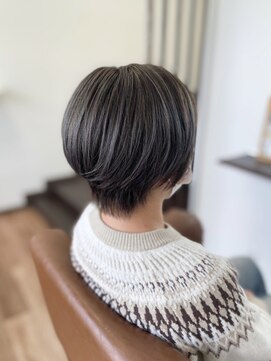 トータルビューティーオアシス(total baeuty OASIS) グレーアッシュ