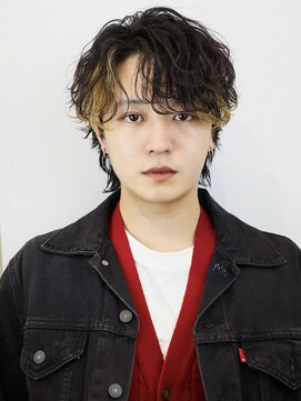 オーシャントーキョー 原宿(OCEAN TOKYO) 波巻きパーマスパイラルパーマツーブロックセンターパート