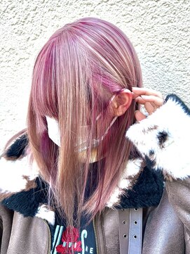 マエストロ(Maestro) ☆ピンクベージュとレッドのmixデザインハイトーンカラー