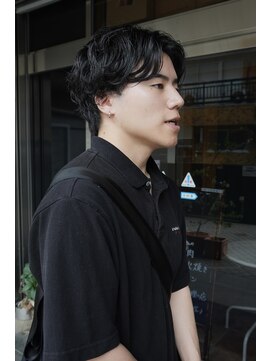 イリ(iri) メンズパーマ　/ センターパート