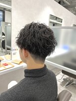 キートス(Kiitos)&nbsp;綺麗な質感のバックシルエット