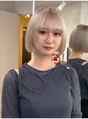 9458ニュアンスカラーホワイトアッシュハイトーンカラーボブ