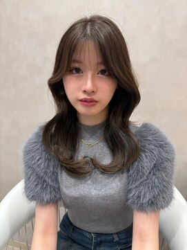 ロンド リリー 銀座(Lond Lily) 髪質改善縮毛矯正レイヤーカット顔周り前髪韓国ミニウルフ/銀座