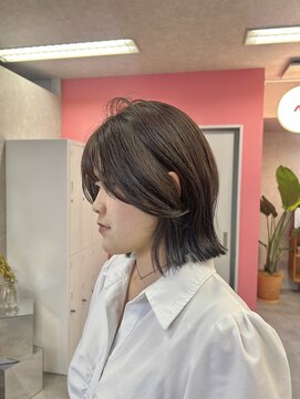 ヘルツ(Hz) レイヤーボブ/くびれボブ