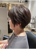 40代からの大人ショート × 明るい白髪ぼかし　archive垂水