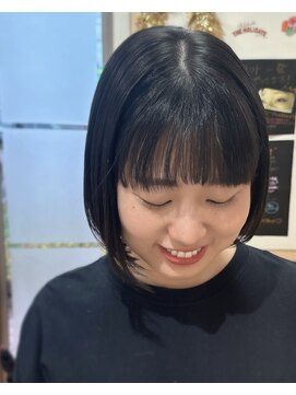 アドゥーヘアー(A do hair) ツヤっとボブ