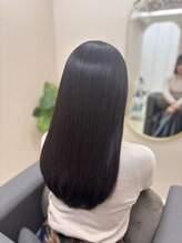 アンジュール コロレ(1//jour colore)&nbsp;大人の艶髪ロング【ダークチェリーカラー】