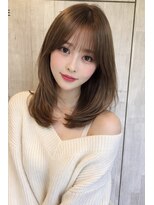 ソレイユトウキョウシブヤ(SOLEIL TOKYO shibuya)&nbsp;ミディアムレイヤー顔まわりレイヤー透明感ベージュ