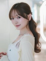 オモチャ 銀座(OMOCHA)&nbsp;顔周りおくれ毛ローポニー/韓国ヘアアレンジ