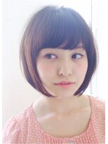 シータ(sheta)&nbsp;【sheta/三畑賢人】小顔で大人かわいいとろみショートボブ