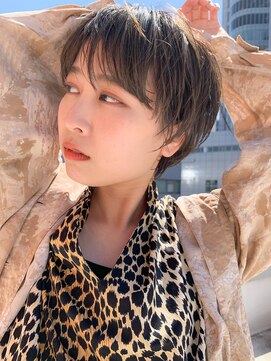 テトヘアー(teto hair) マッシュショート、アッシュブラウン、シースルーバング