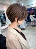 【津賀雅也】大人美人になれる前下がりショートボブ