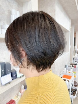 キャアリー(Caary) 福山市美容室Caary人気 暗髪ショートボブ