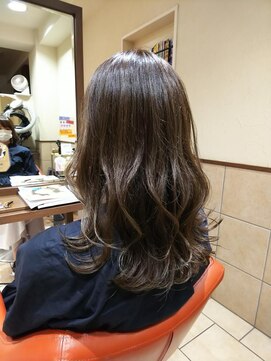 ネオリーブチノ 登戸店(Neolive cino) 波巻き セミディ カーキアッシュ ☆