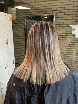 ラフ(LAFF) #黒髪#ボブルフ#ネビージュ#小顔#ワンレン