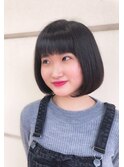 シンプルボブ　前下がりグラデーションボブ