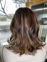 ジールクオリア(ZEAL qualia) ミディアムローレイヤー