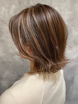 ソシエ 天王寺ミオ店 白髪ぼかしハイライト/大人女性/40代/50代/60代