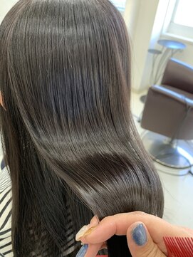 ヘアーナシータ 本店(HAIR NACITA) 《極上艶》髪年齢－９歳！！芯から再構築^ ^ うるさらストレート