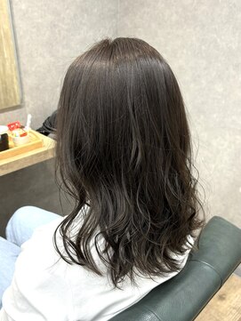 リベストバイジェービー 稲毛(li best. byjb) デザインカラー/レイヤーカット/ウェットヘア/オリーブベージュ