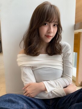 ユーフォリア 青山(Euphoria) 今話題のイルミナカラーで艶髪/透明感ベージュ