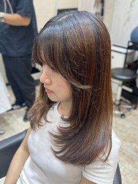 リリー(Lily) 簡単可愛いレイヤースタイル