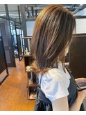 アッシュベージュ