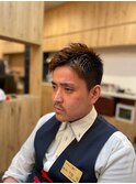 刈上げショートスタイル