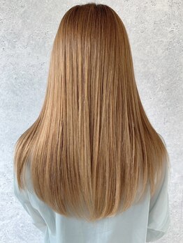 リース(riis.)の写真/【満足度抜群◎】柔らかく自然なストレート仕上げでクセや広がりを解消！想像以上の理想的スタイルに♪