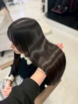 ハピネス クローバー 学園前店(Happiness CLOVER)&nbsp;レイヤーロング　艶髪　グレージュカラー