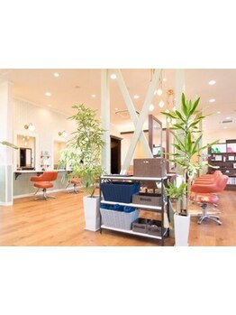 働く女性や子育てママに嬉しいヘアサロン【B's amor大府店】で綺麗が続く♪リラックスした時間をご提供★