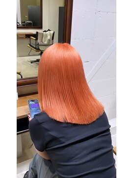 エデル(edel) 透明感のあるオレンジ