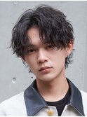 ツーブロック刈り上げマッシュ波巻きツイストスパイラルパーマ