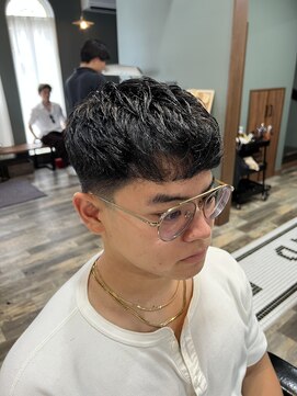 スタンドバーバー 柏(STAND BARBER) リバースセンターパート/ニュアンスパーマ/ダウンバング/柏