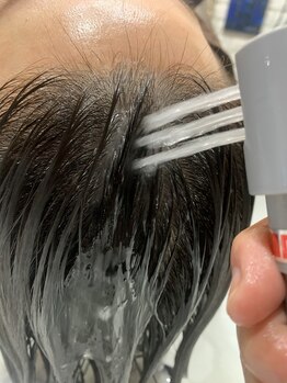 ブライトファクトリー(BRIGHT FACTORY HairLab & Spa)の写真/【こだわりの空間◎当店でしか味わえない極上スパ☆】疲労回復効果＆髪や頭皮のお悩みに有効な《頭皮洗浄》