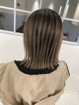 ロテ(LOTE.)&nbsp;ハイライト/髪質改善/ブリーチ/切りっぱなし/一宮/妙興寺