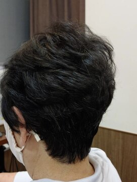 ヘアアンドスパ アイリス hair&spa Iris 【南鳩ヶ谷1分☆30代からの本格サロン】ショートレイヤー