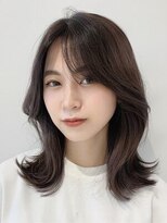 ヘアースタジオフォルム 韓国風ミディアムスタイル