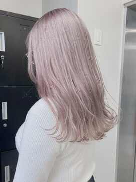 ベレーザシェルト(Beleza scelto) 2905ピンクブロンド寒色系カラーパールグレー波巻きスローカラー