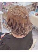 ねじりあみこみハーフアップ